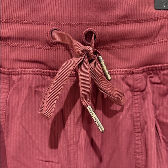 Lululemon Burgundy Pants - Picture 3 of 10